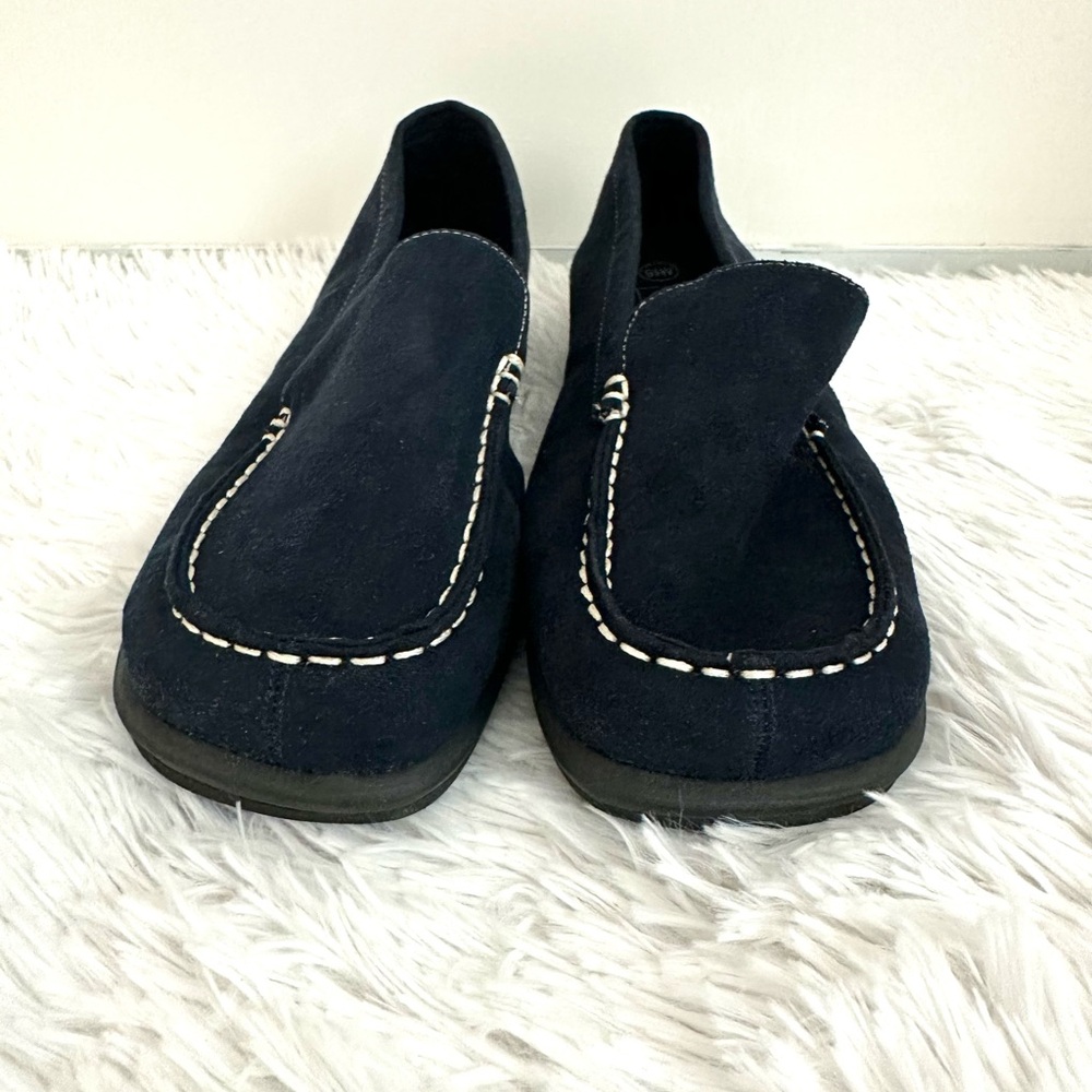 Basic Editions Women's Navy Loafers